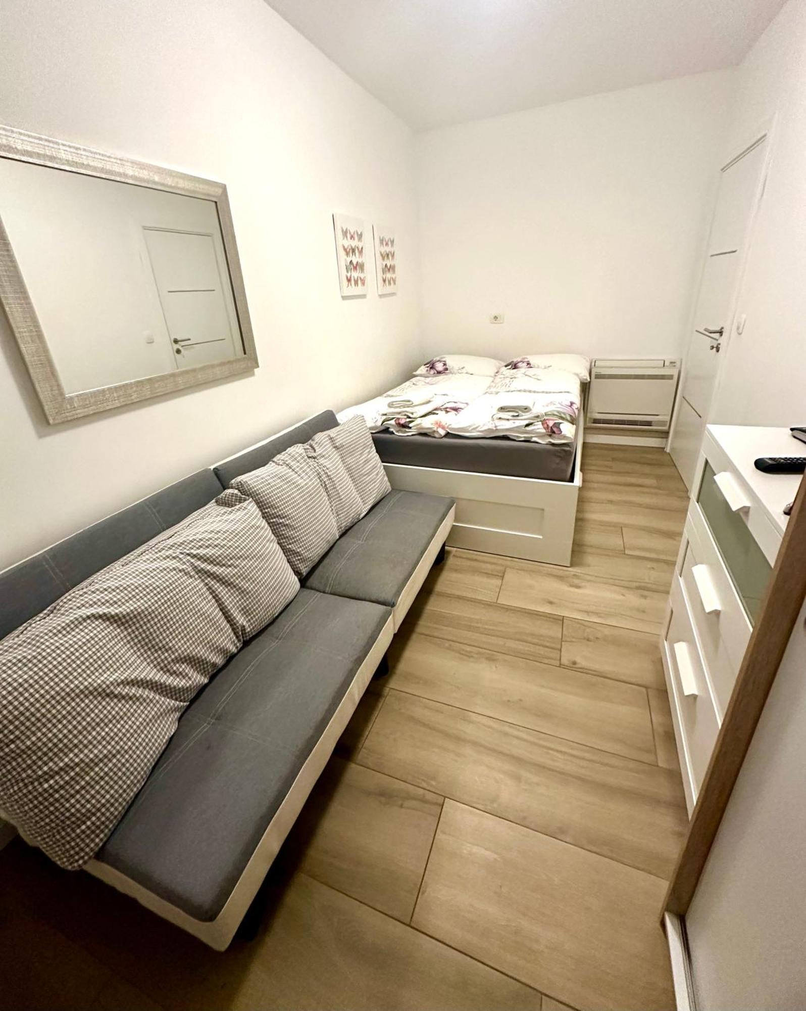 Nikola Apartmani Цриквеница Экстерьер фото